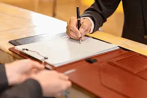 建筑类学校省外招生吗